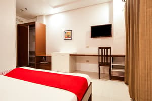 thumbnail: Room