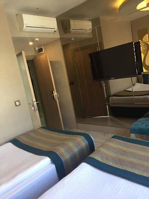 thumbnail: Room