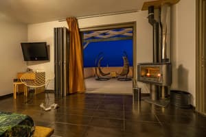 thumbnail: Interior