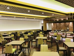 thumbnail: Breakfast area