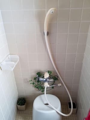 thumbnail: Bathroom