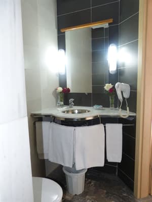 thumbnail: Bathroom