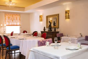 thumbnail: Restaurant