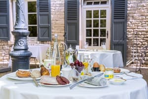 thumbnail: Breakfast meal
