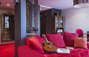 thumbnail: Interior