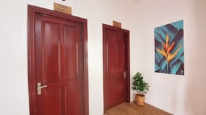thumbnail: Hallway