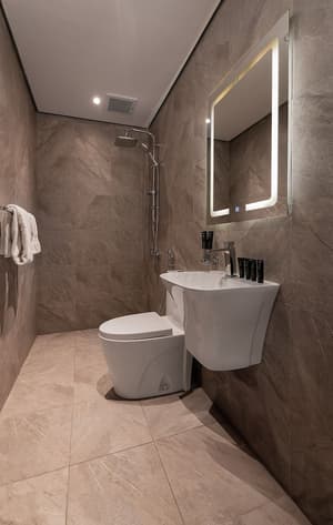 thumbnail: Bathroom