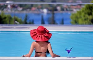 thumbnail: Outdoor pool