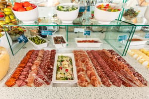 thumbnail: Breakfast buffet