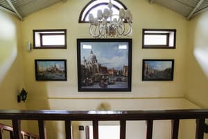 thumbnail: Interior