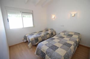 thumbnail: General view