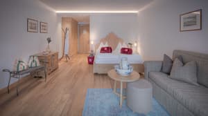 thumbnail: Interior detail