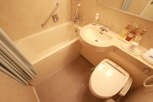 thumbnail: Bathroom