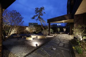 thumbnail: Property entrance