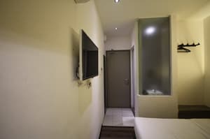 thumbnail: Room amenity