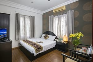thumbnail: Room