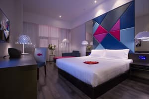 thumbnail: Room