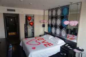 thumbnail: Room