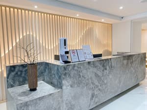 thumbnail: Reception