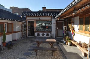 thumbnail: Courtyard