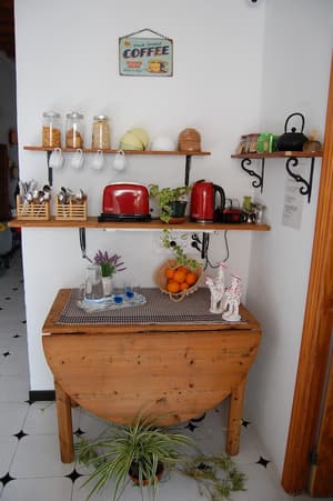 thumbnail: Interior detail