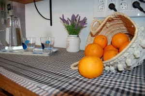 thumbnail: Dining