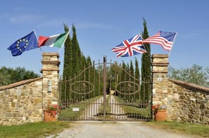 thumbnail: Property entrance