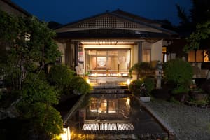 thumbnail: Exterior