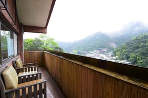 thumbnail: Balcony