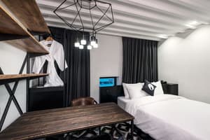 thumbnail: Room