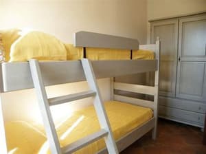 thumbnail: In-room dining
