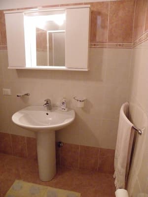 thumbnail: Interior