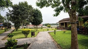 thumbnail: Garden view