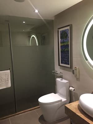 thumbnail: Bathroom