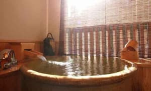 thumbnail: Deep soaking bathtub