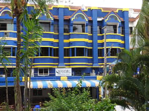 thumbnail: Front of property