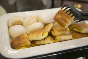 thumbnail: Breakfast area