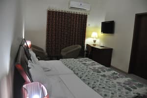 thumbnail: Room