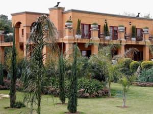 thumbnail: Outdoor pool