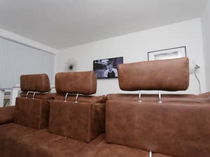 thumbnail: Lounge