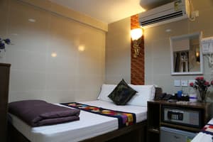 thumbnail: Room
