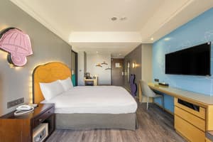 thumbnail: Room