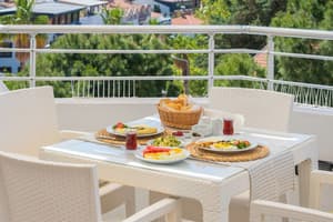 thumbnail: Breakfast buffet