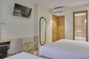 thumbnail: Room