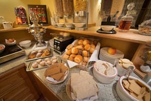 thumbnail: Breakfast buffet