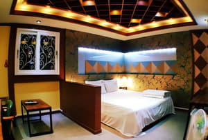 thumbnail: Room