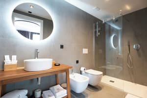 thumbnail: Bathroom