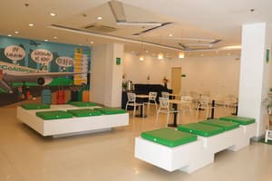 thumbnail: Lobby sitting area