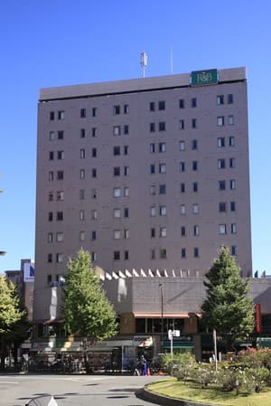 thumbnail: Exterior
