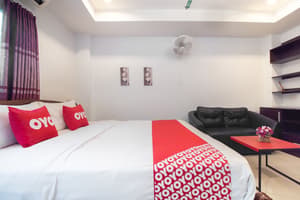 thumbnail: Room